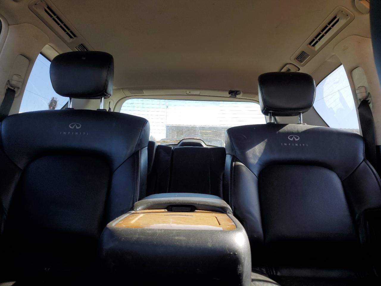 2012 Infiniti QX56 - Image 10