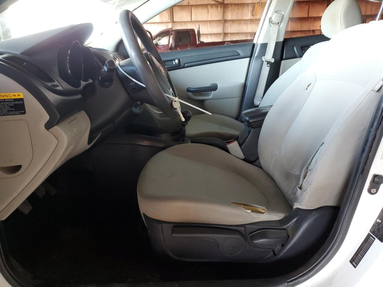 2013 Kia Forte - Image 7