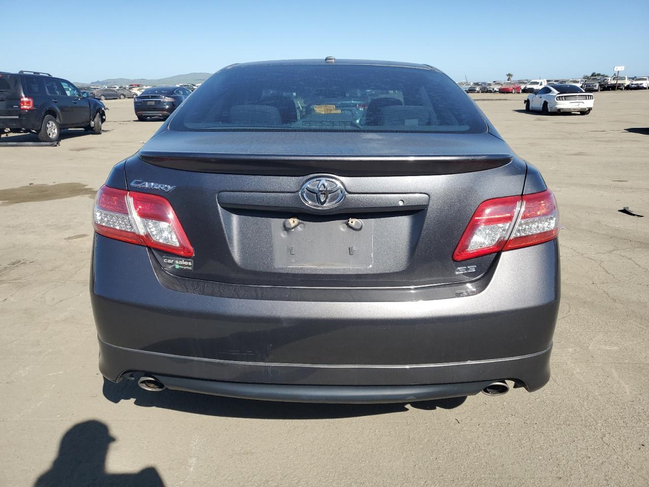 2011 Toyota Camry - Image 6