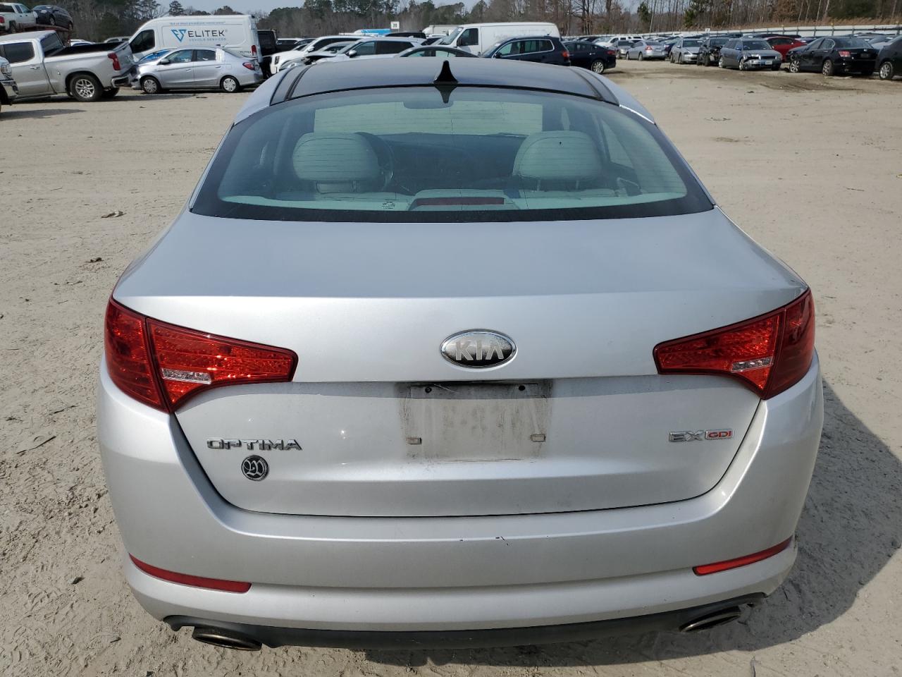2013 Kia Optima - Image 6