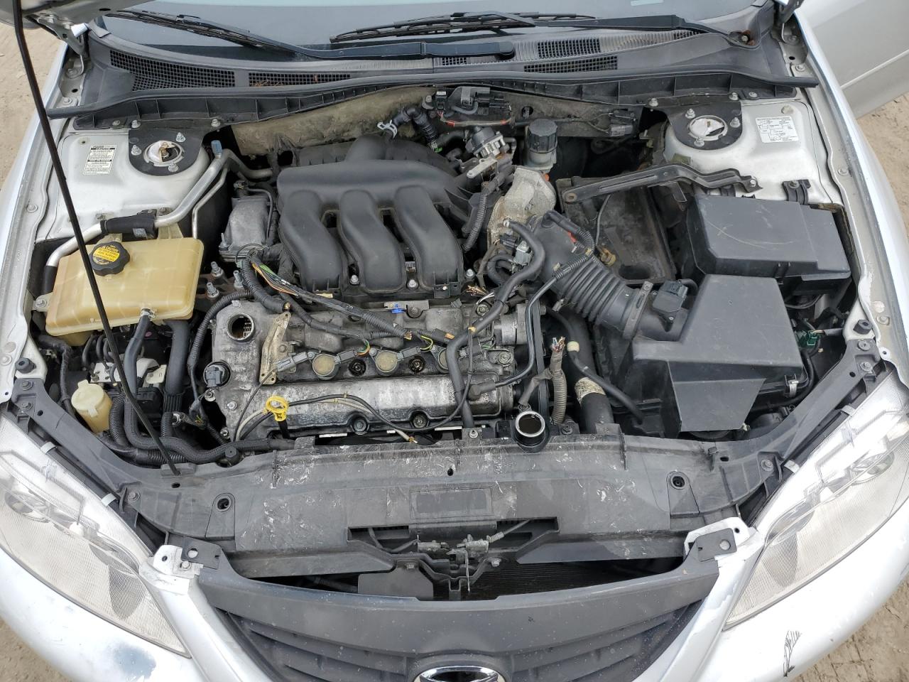 2004 Mazda 6 - Image 11