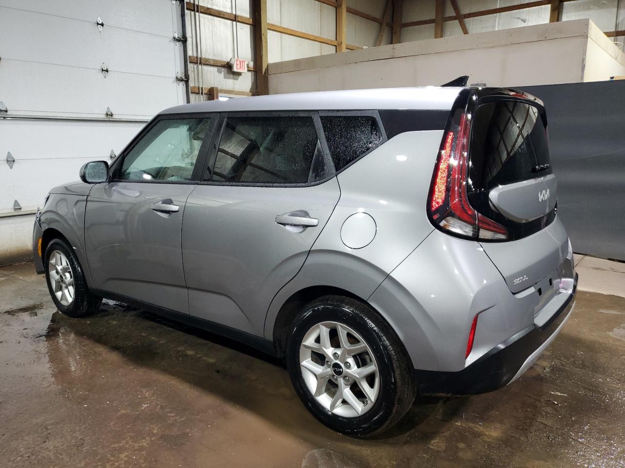2023 Kia Soul - Image 2