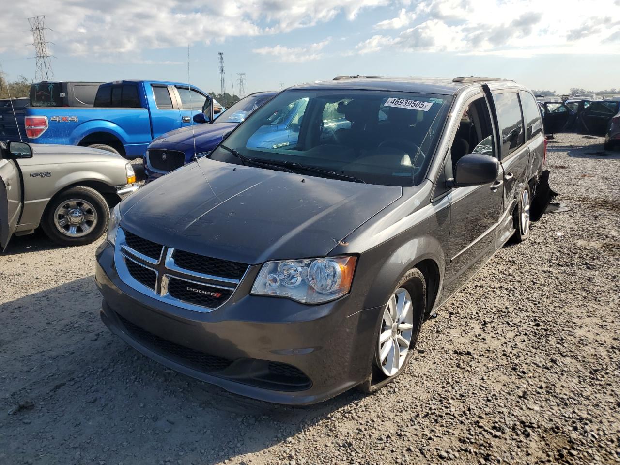 2015 Dodge Caravan - Image 1
