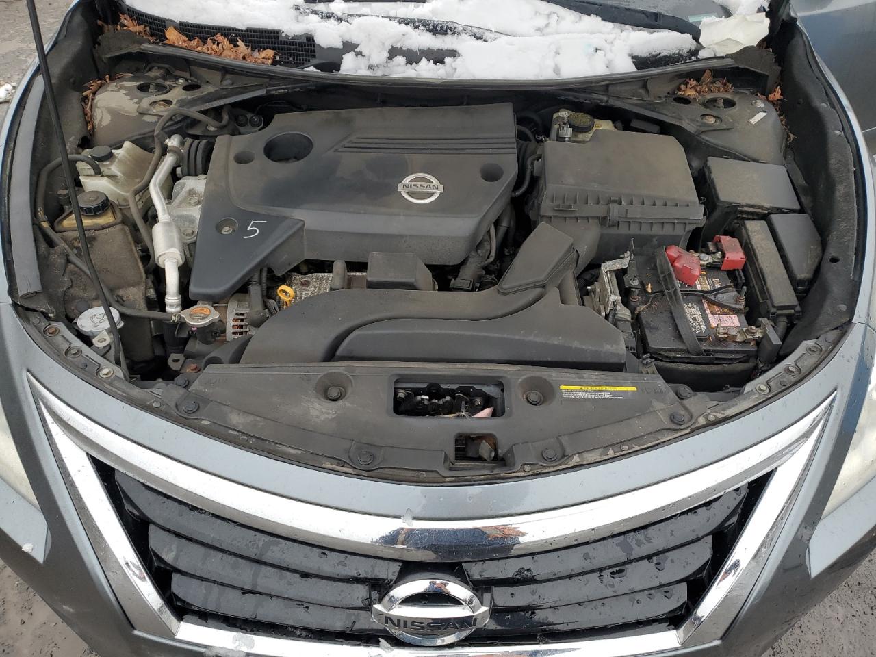 2015 Nissan Altima - Image 11