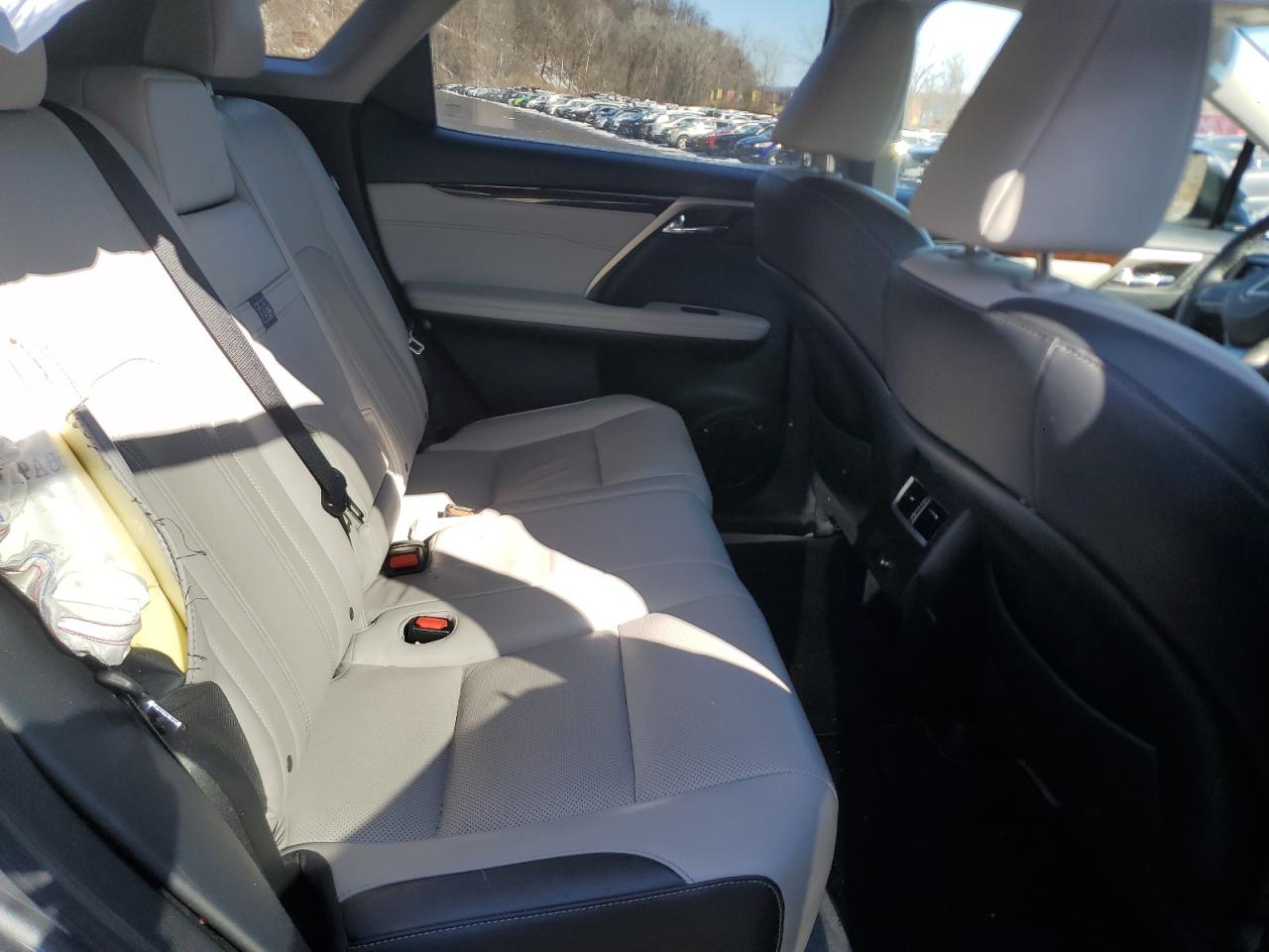 2019 Lexus RX - Image 11