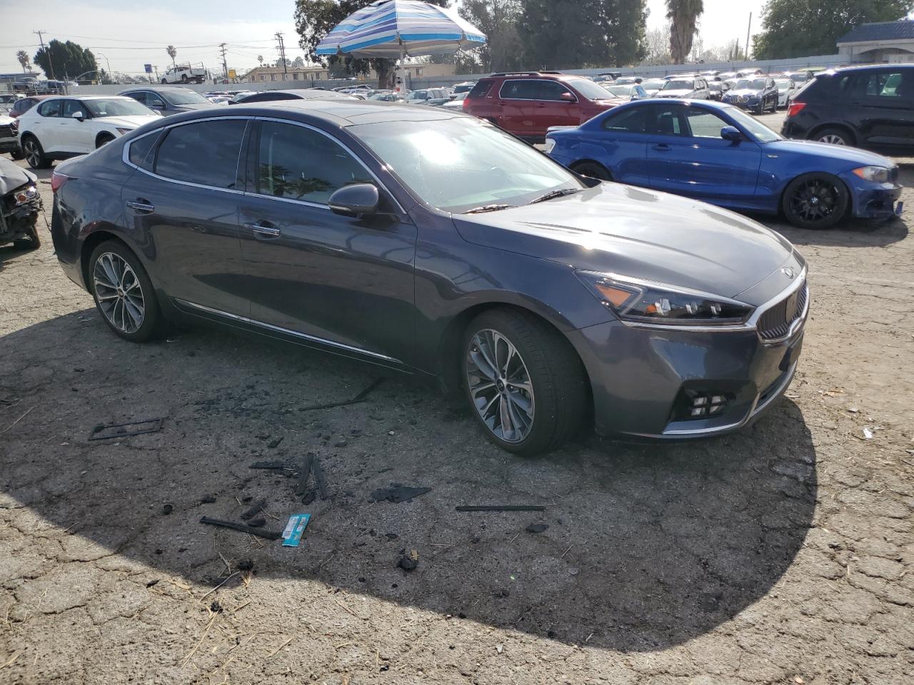 2017 Kia Cadenza - Image 4