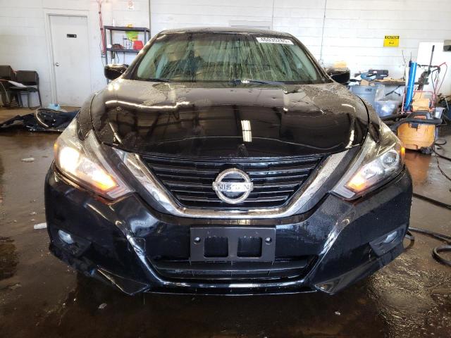  NISSAN ALTIMA 2017 Czarny