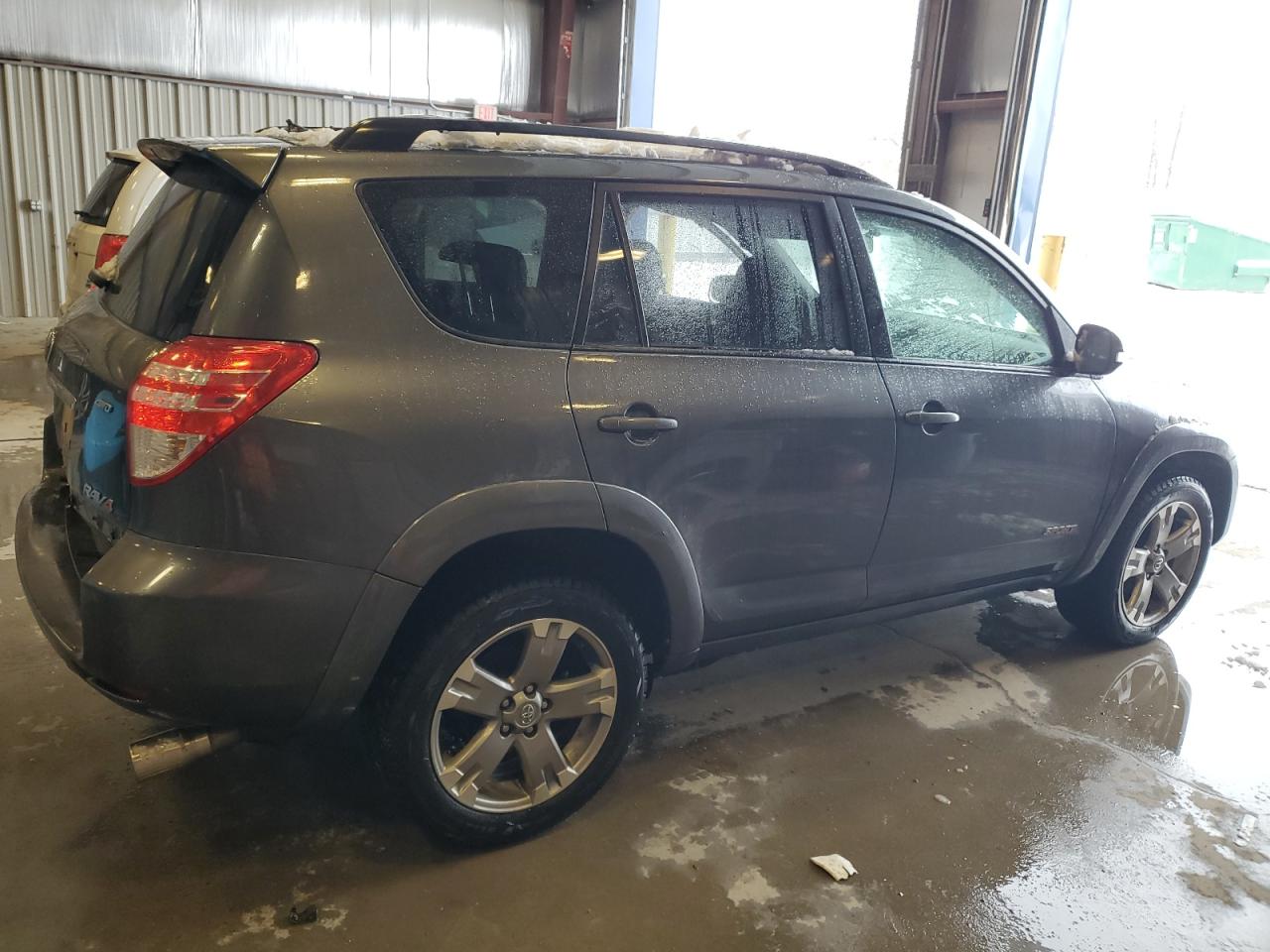 2011 Toyota RAV 4 - Image 3