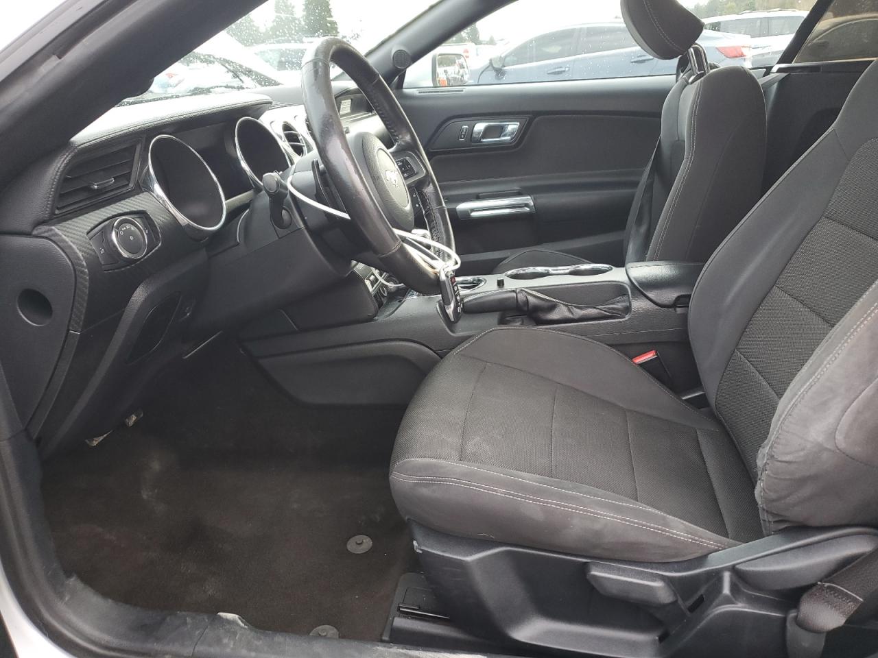 2015 Ford Mustang - Image 7