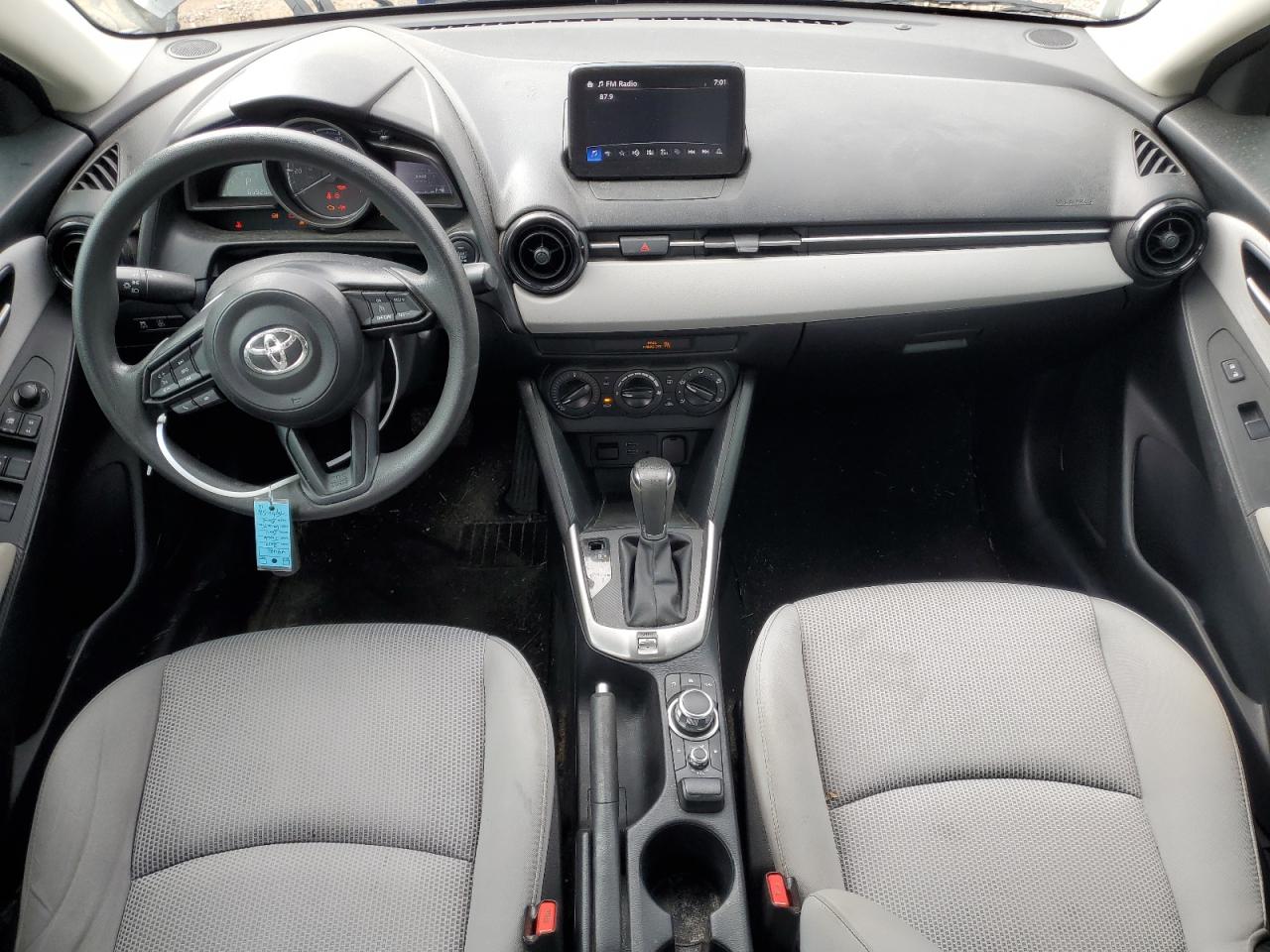 2019 Toyota Yaris - Image 8