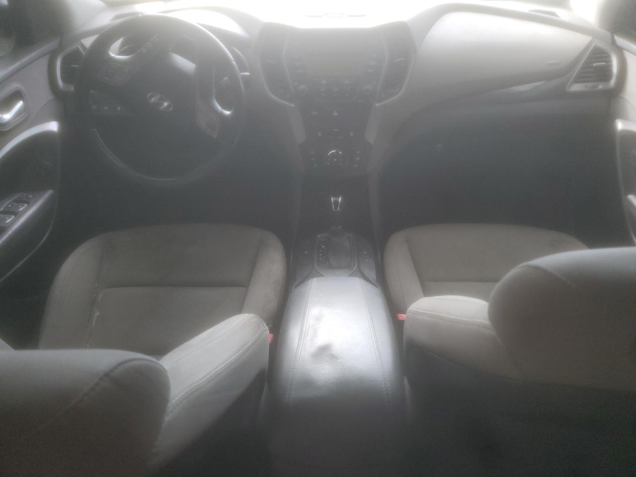 2013 Hyundai Santa Fe - Image 8