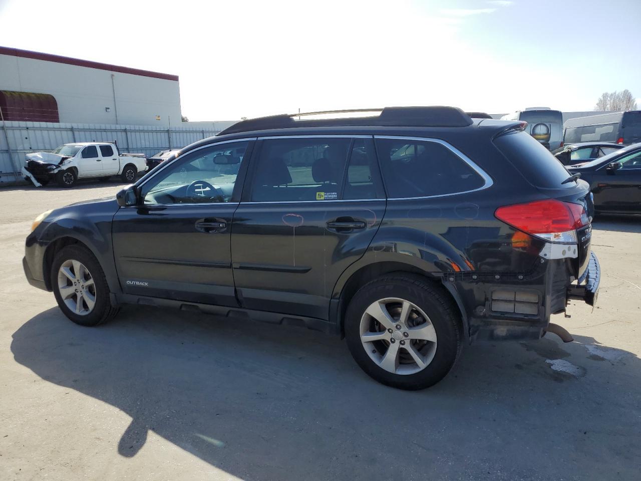 2013 Subaru Outback - Image 2