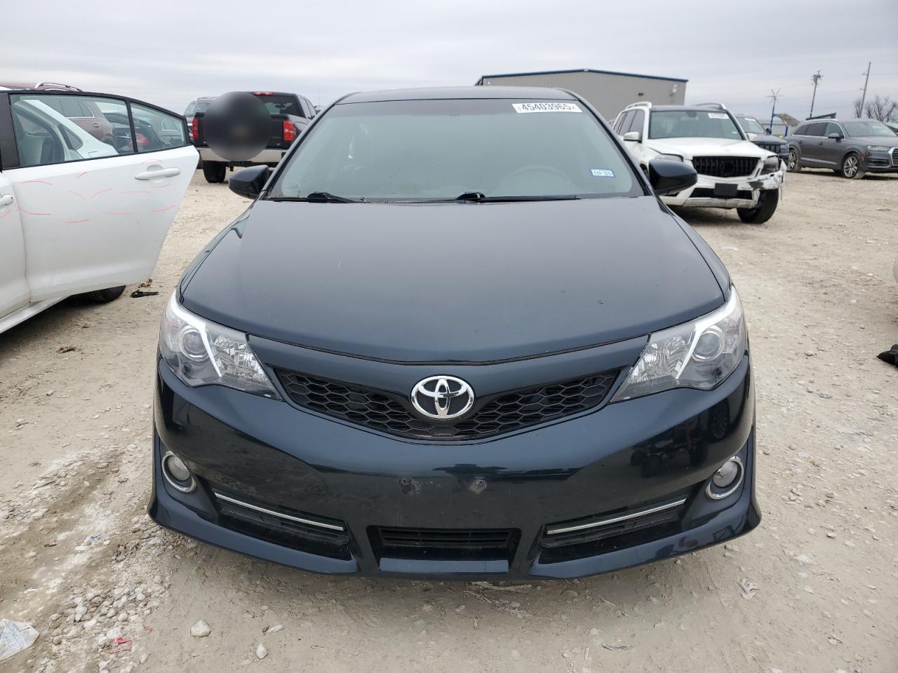 2014 Toyota Camry - Image 5