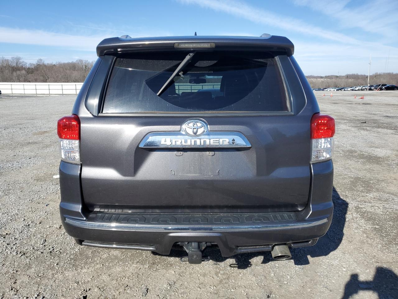 2011 Toyota 4Runner - Image 6