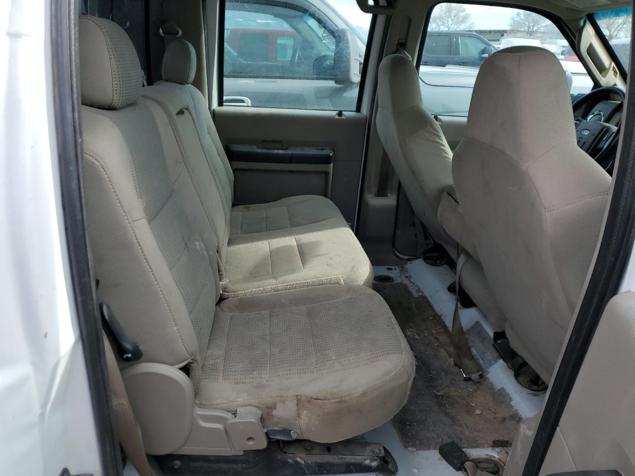 2008 Ford F350 - Image 10