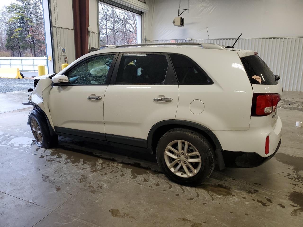 2015 Kia Sorento - Image 2