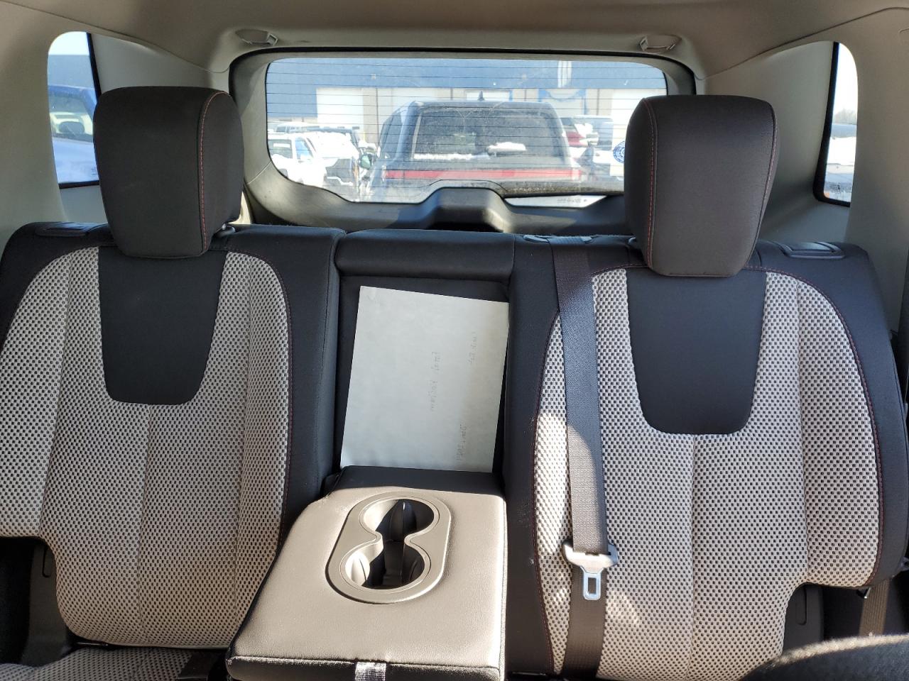 2017 GMC Terrain - Image 10