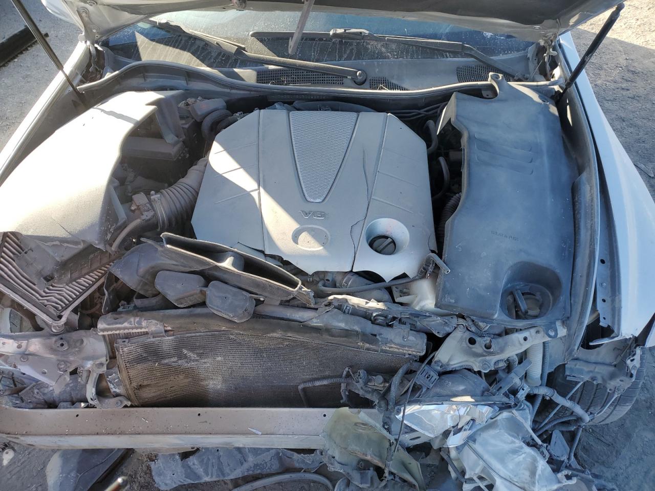 2011 Lexus GS - Image 13