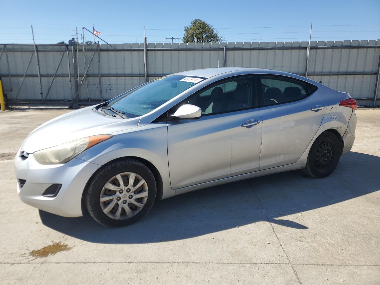 2012 Hyundai Elantra - Image 1