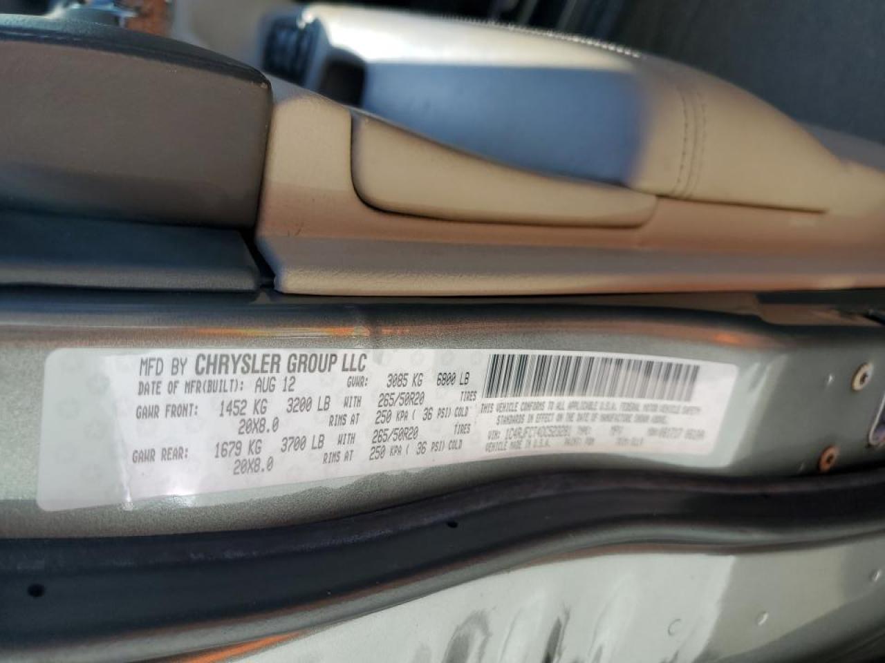 2013 Jeep Grand Cherokee - Image 12