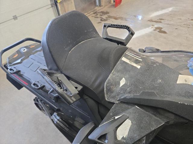 2024 SKIDOO RENEGADE
