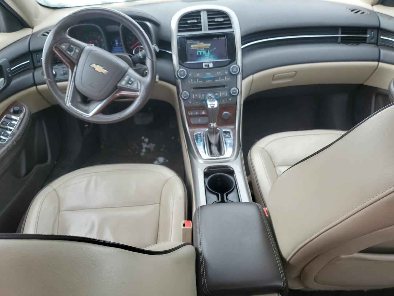 2013 Chevrolet Malibu - Image 8