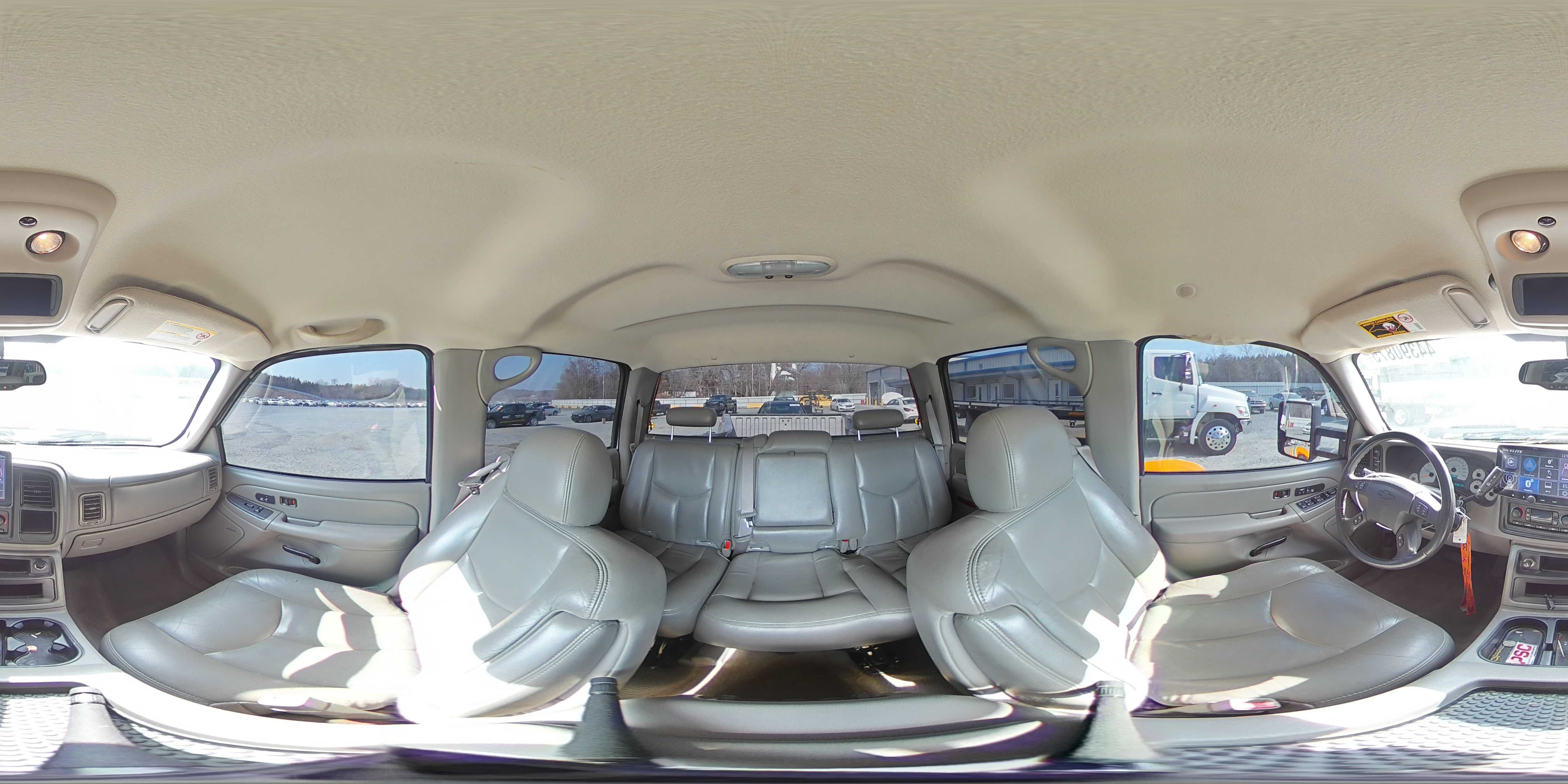 2004 Chevrolet Silverado - Image 14