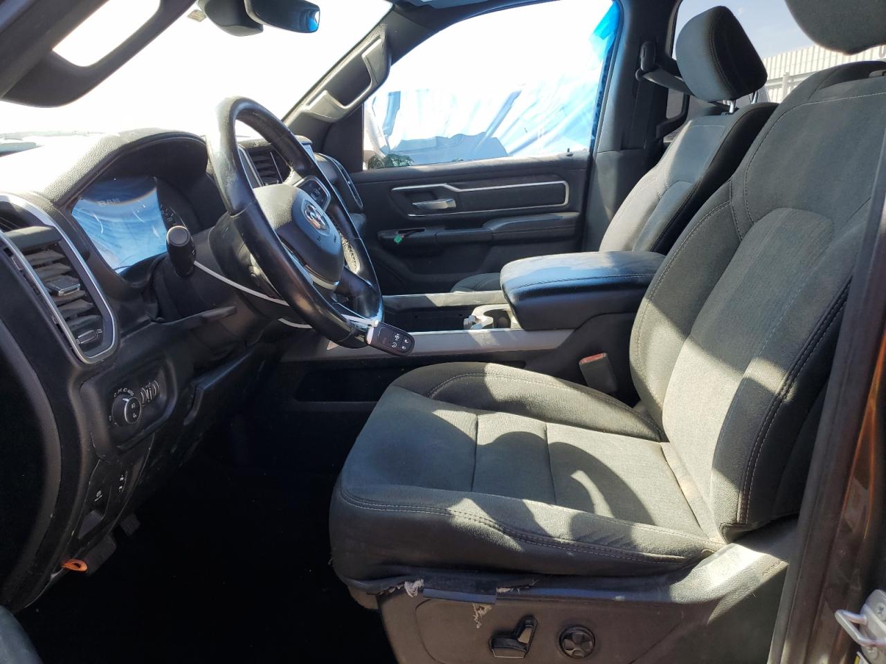 2019 RAM 1500 - Image 7