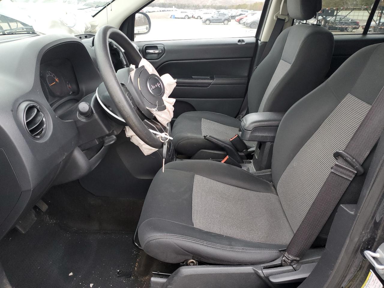2014 Jeep Compass - Image 7