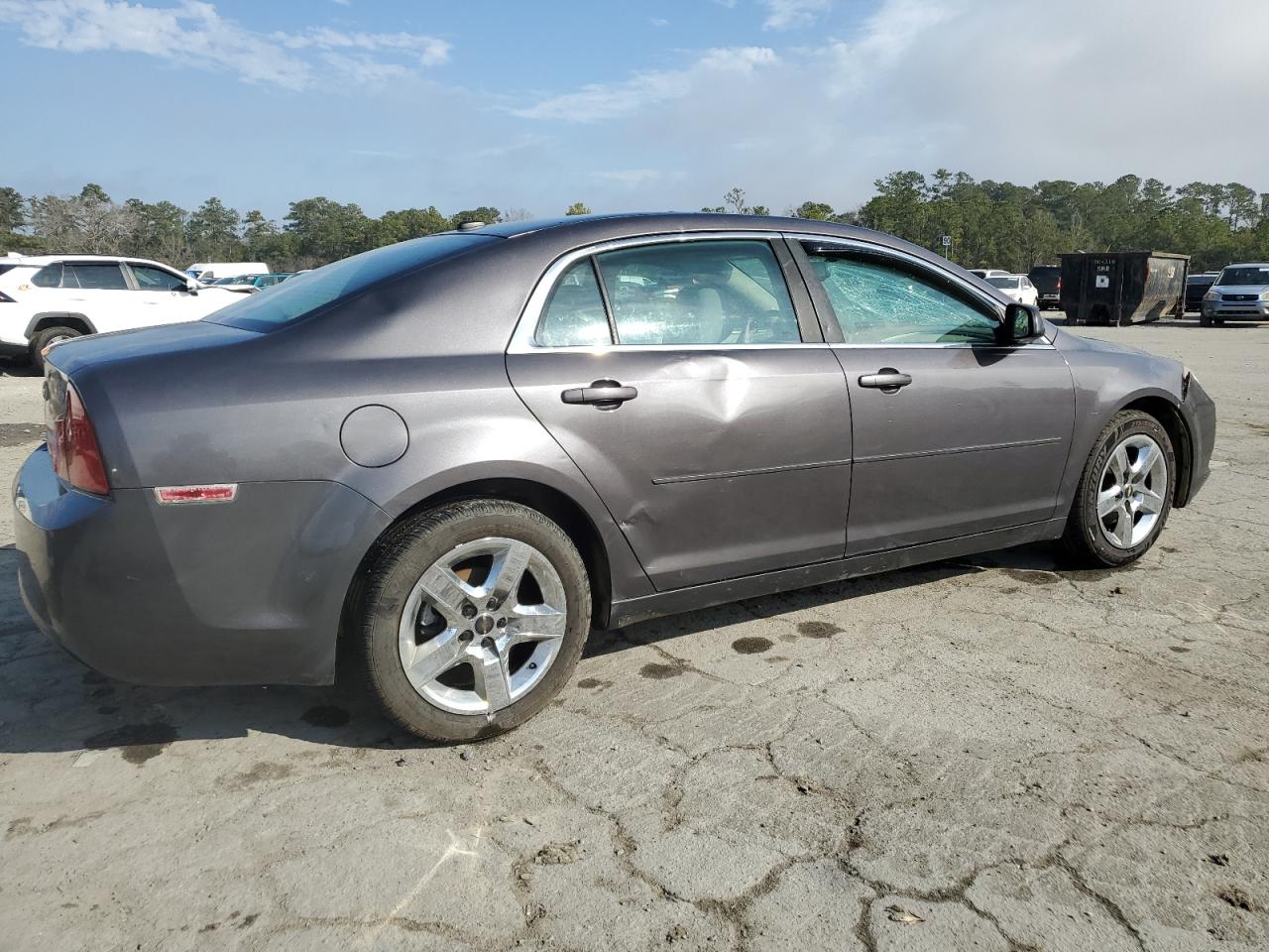 2010 Chevrolet Malibu - Image 3