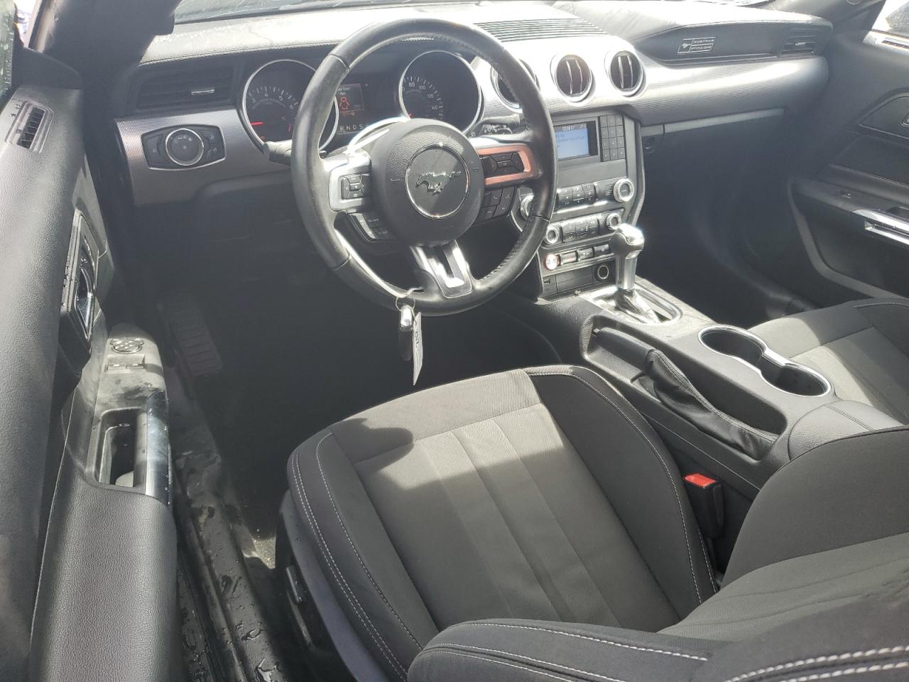 2020 Ford Mustang - Image 8