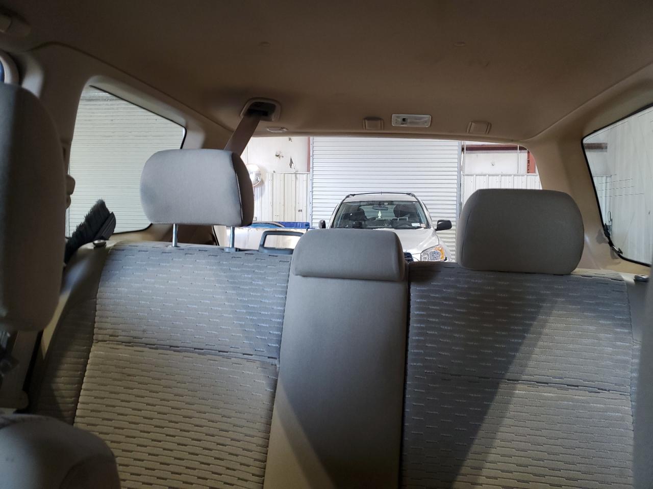2005 Subaru Forester - Image 10