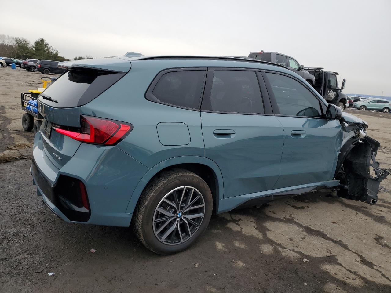 2023 BMW X1 - Image 3