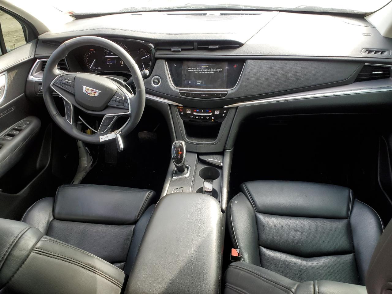2017 Cadillac XT5 - Image 8