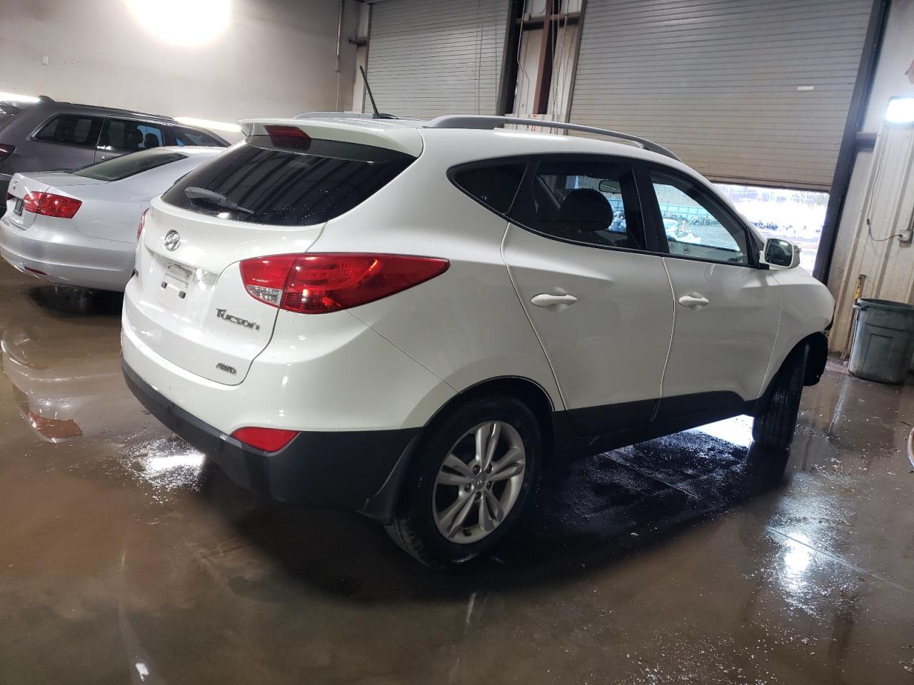 2012 Hyundai Tucson - Image 3