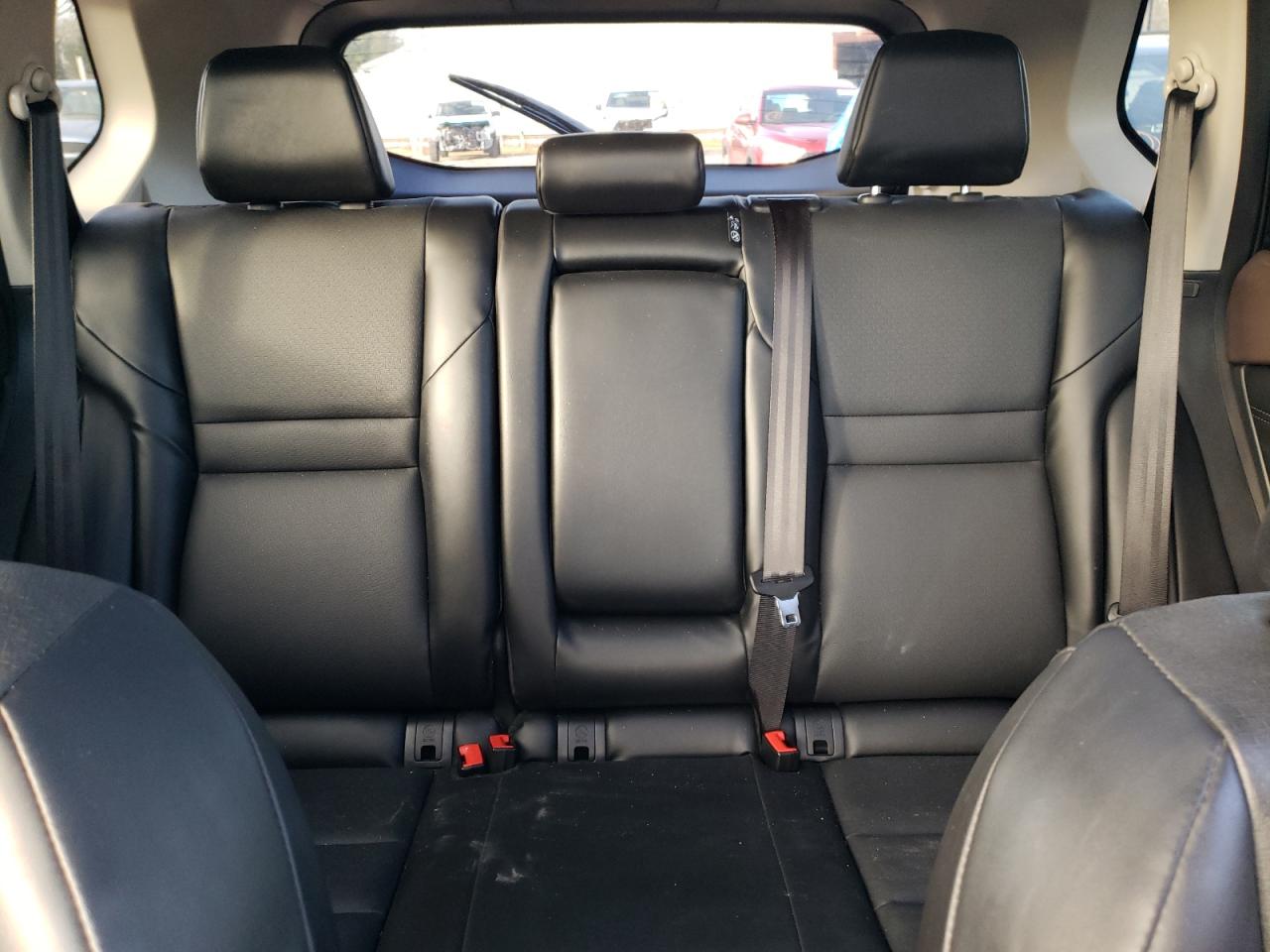 2021 Nissan Rogue - Image 10
