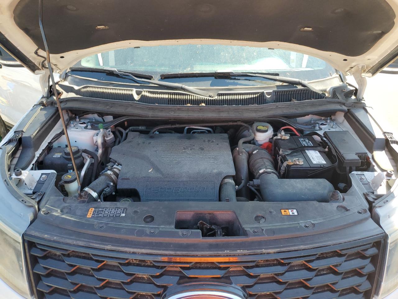 2019 Ford Explorer - Image 13