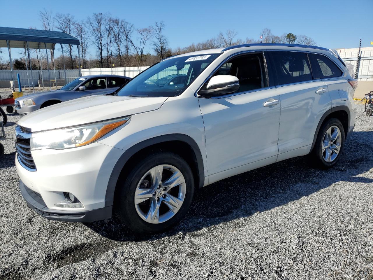 2014 Toyota Highlander - Image 1