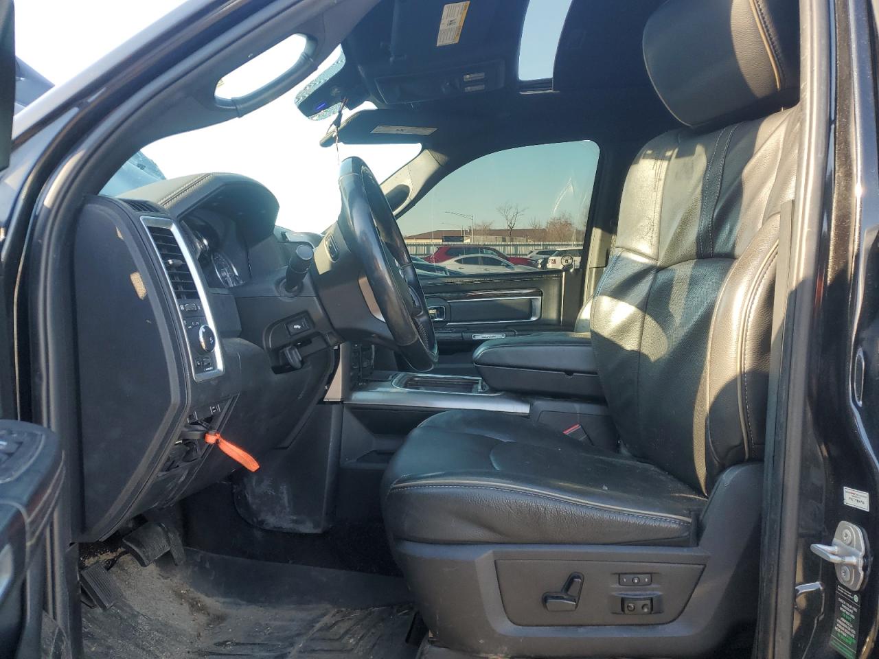 2017 RAM 1500 - Image 7