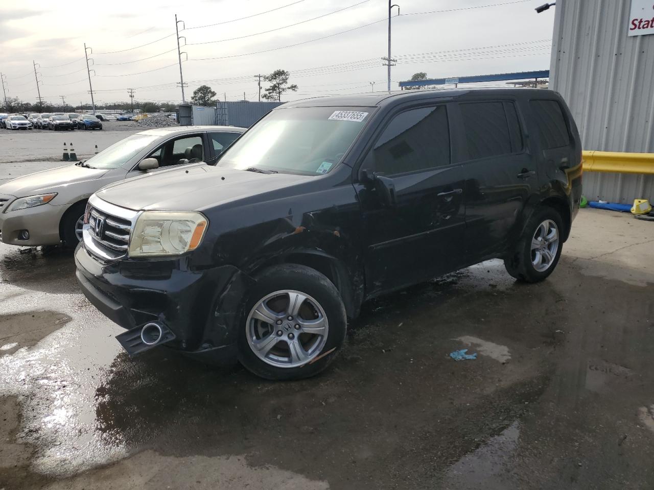2015 Honda Pilot - Image 1