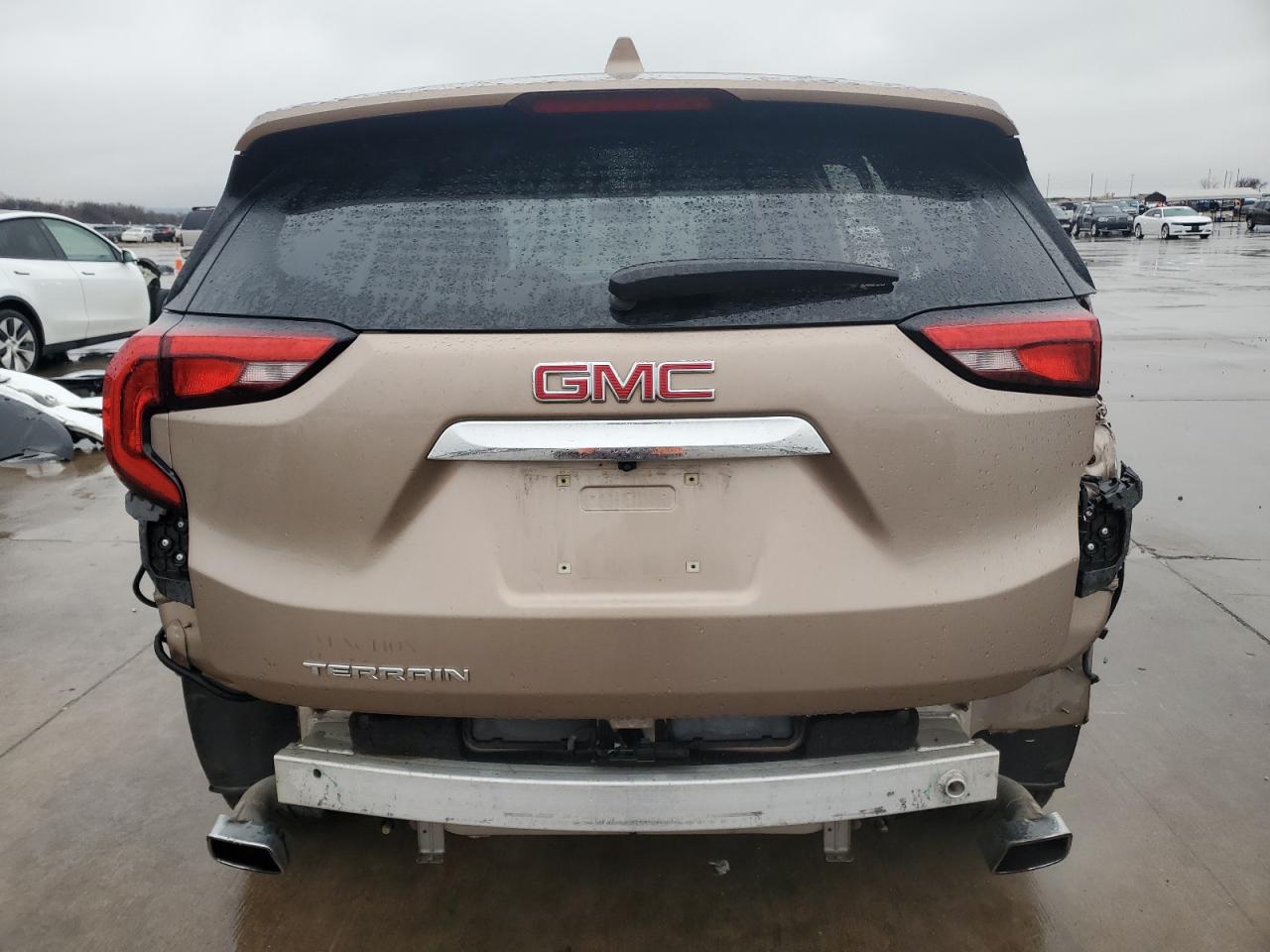 2018 GMC Terrain - Image 6