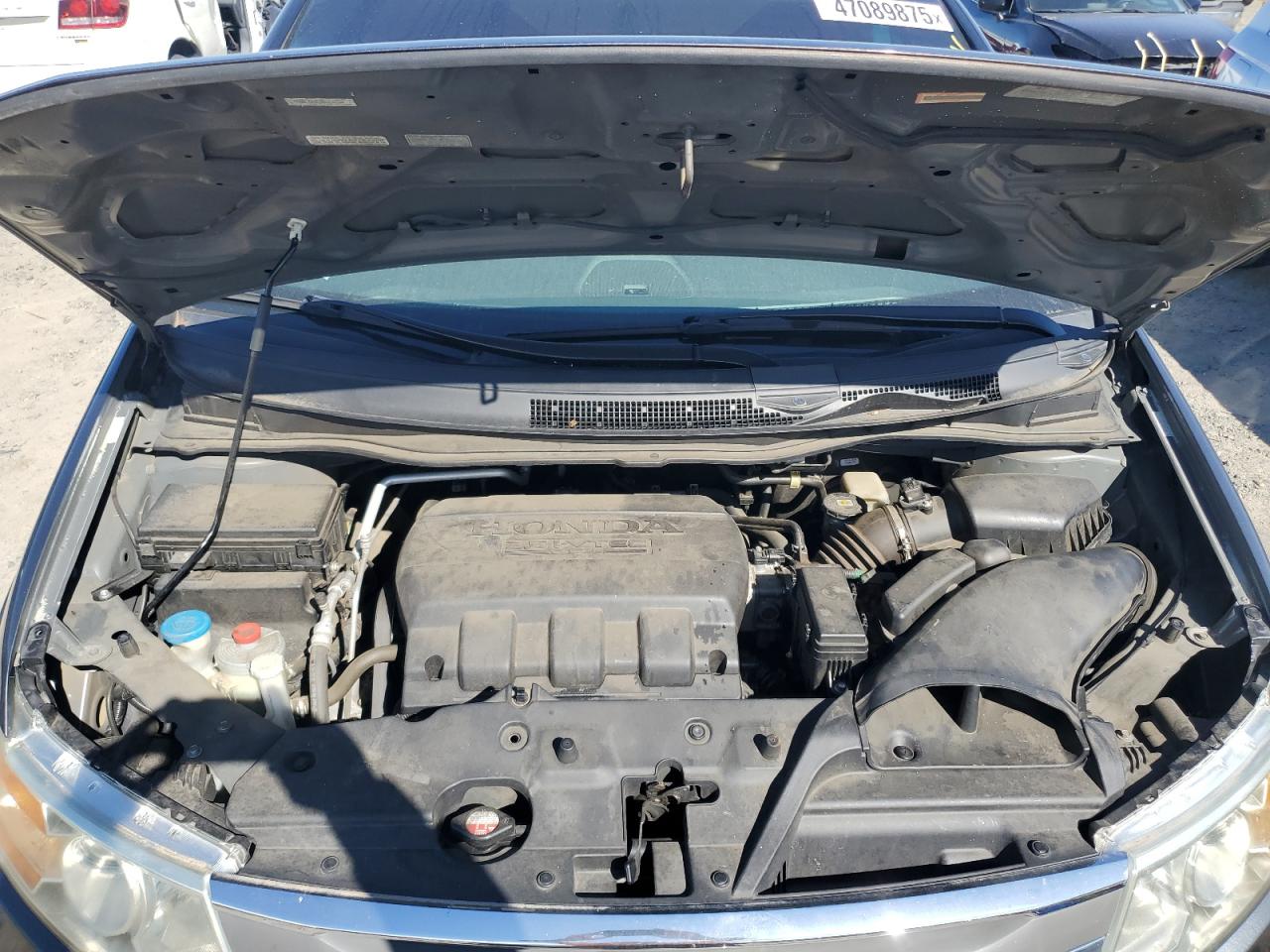2011 Honda Odyssey - Image 12