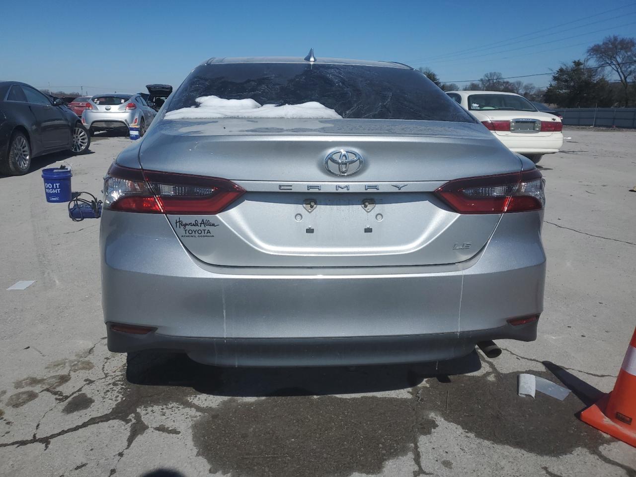 2023 Toyota Camry - Image 6