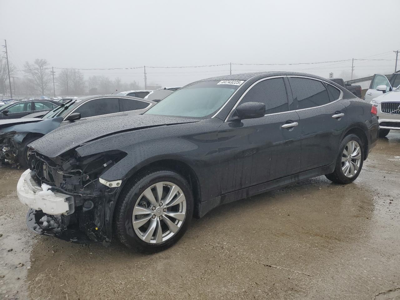 2012 Infiniti M - Image 1
