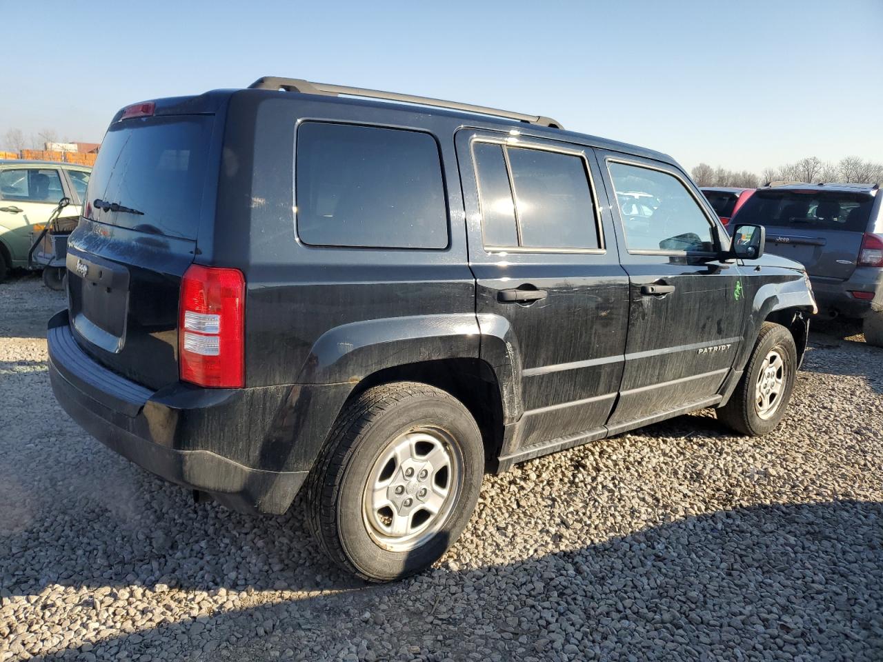 2015 Jeep Liberty (Patriot) - Image 3