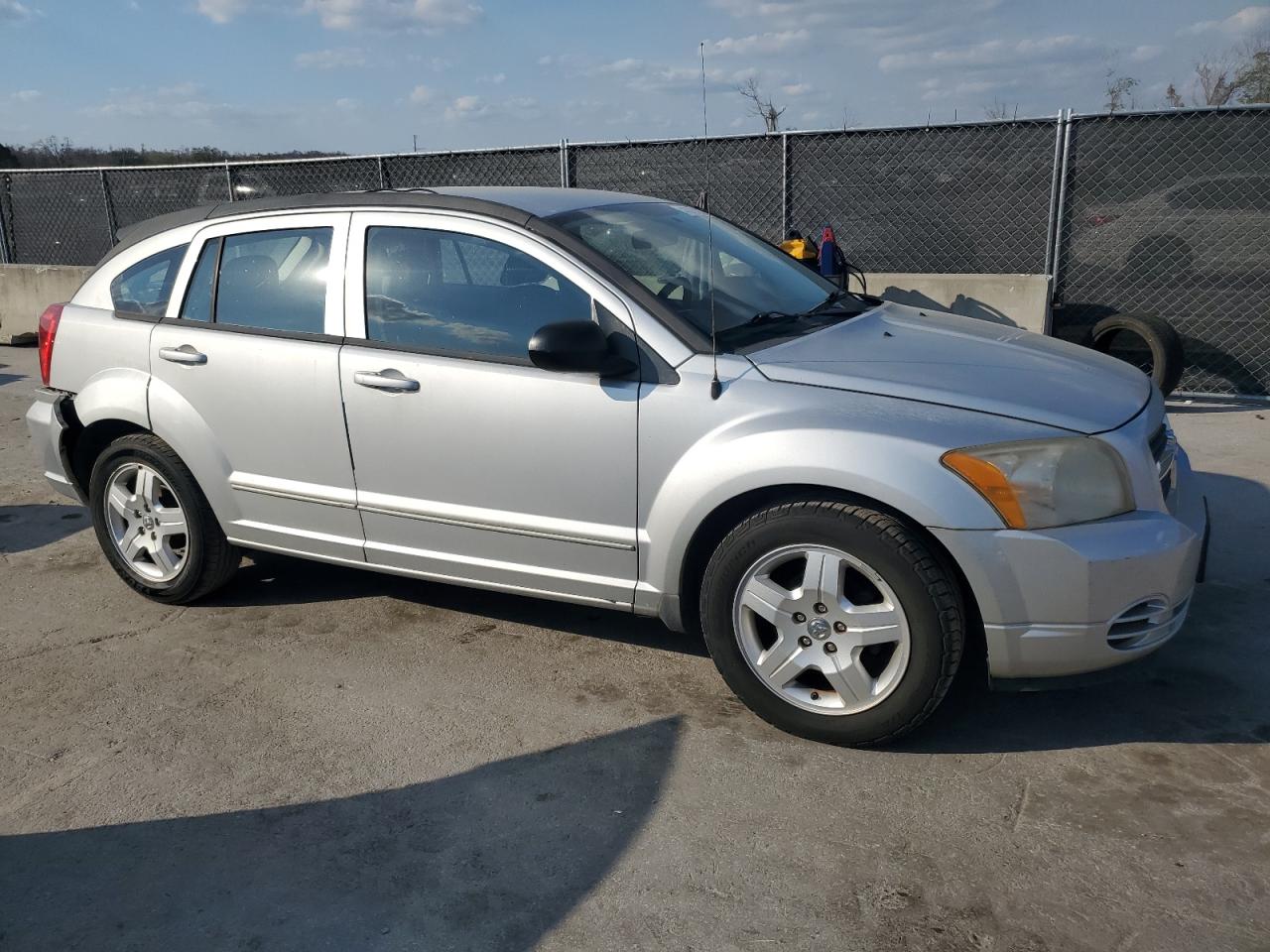 2009 Dodge Caliber - Image 4