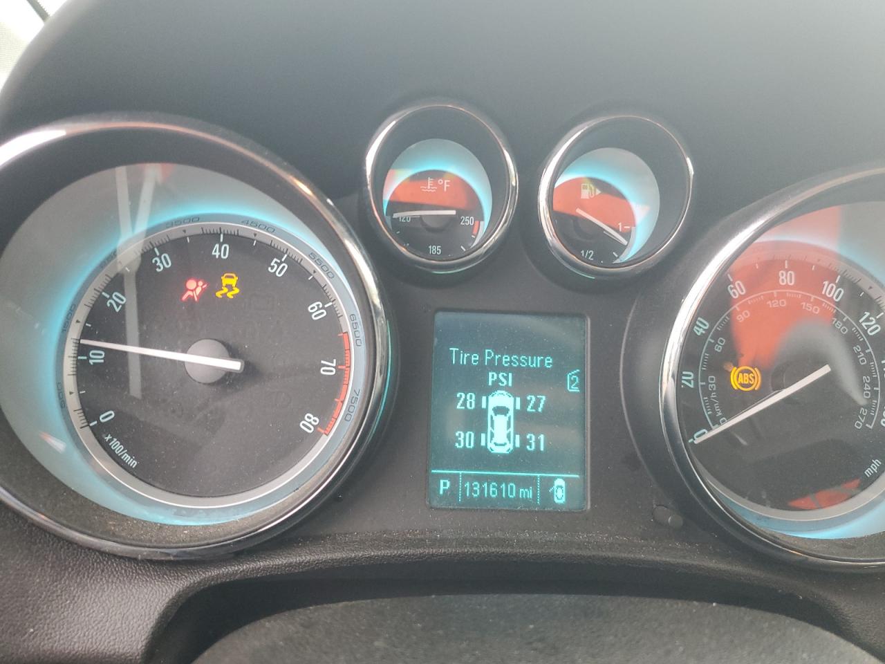 2013 Buick Verano - Image 9