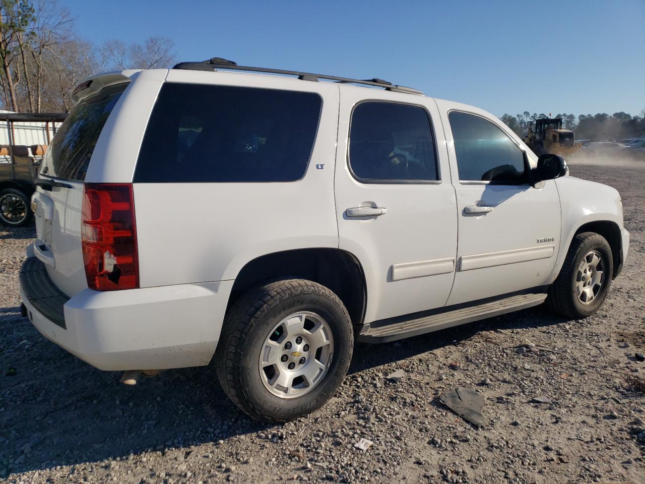 2014 Chevrolet Tahoe - Image 3