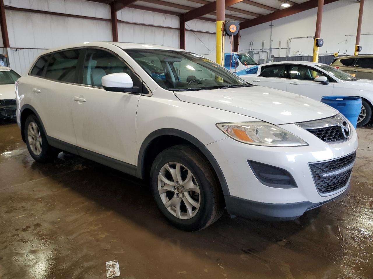 2011 Mazda CX-9 - Image 4