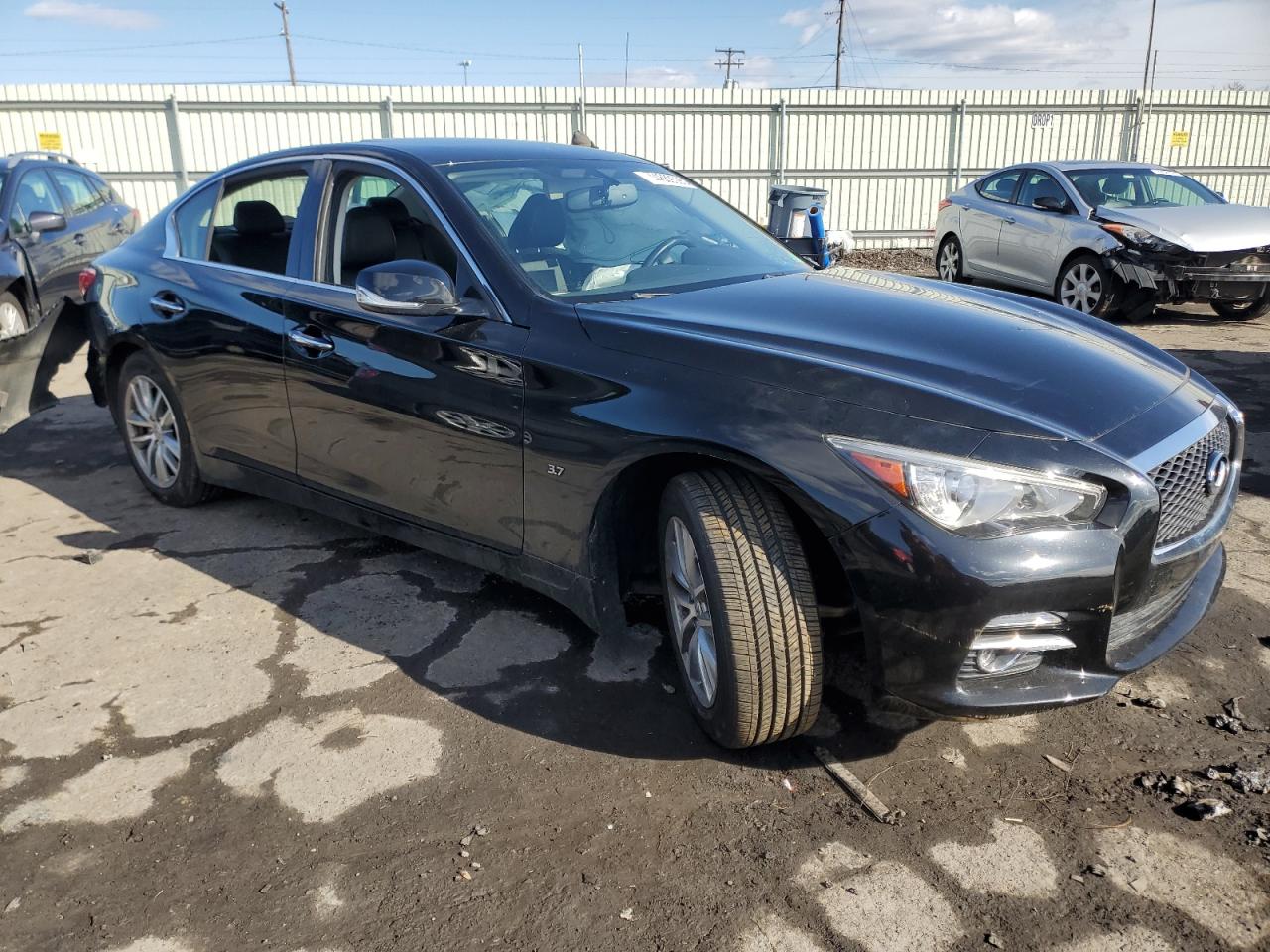 2015 Infiniti Q50 - Image 4